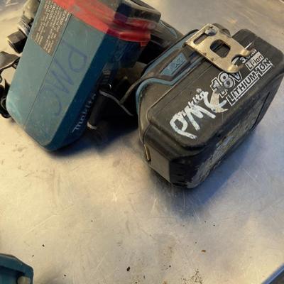 Makita 18 VOLT Impact Drivers (2) 