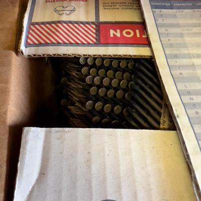 Full Box of 33 Degree Joist Hanger Nails