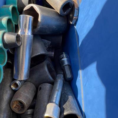 Small Tote of Sockets Mostly 1/2" 