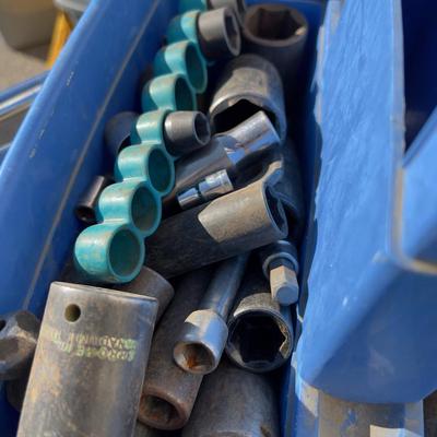 Small Tote of Sockets Mostly 1/2" 