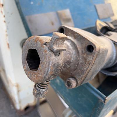 Makita 35 Pound Chisel Bit with Case 