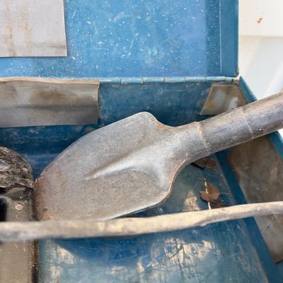 Makita 35 Pound Chisel Bit with Case 