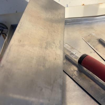 3 Steel Trowels