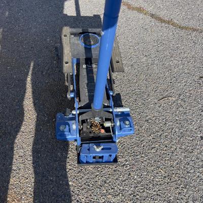 4500 Pound Floor Jack