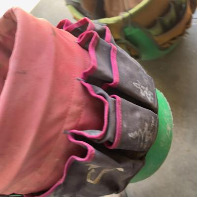 2 )    5 Gallon Buckets with Tool Holders