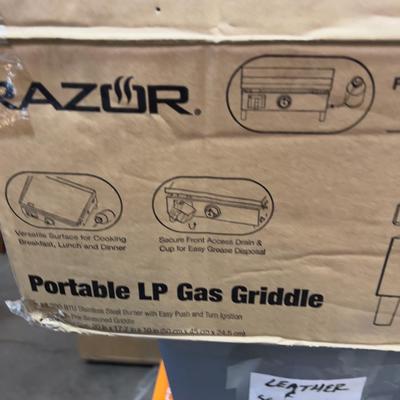 Razor Portable Gas Griddle WOW!  NEW!!!
