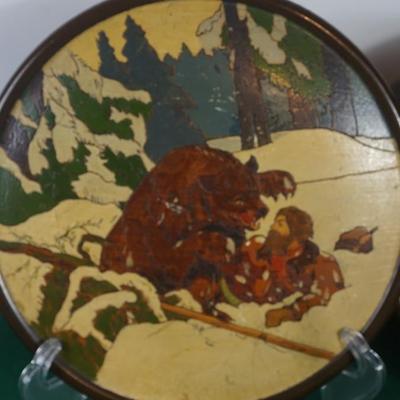 VINTAGE GROUPING OF FOUR ROUND WOOD WALL PLAQUES- SOVIET UNION,