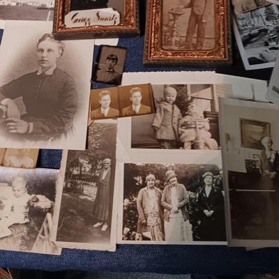 ANTIQUE PHOTOS