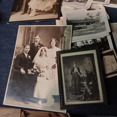 ANTIQUE PHOTOS