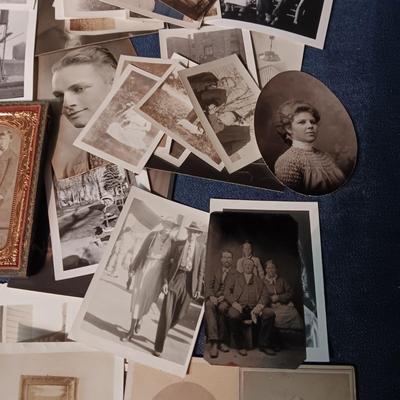 ANTIQUE PHOTOS