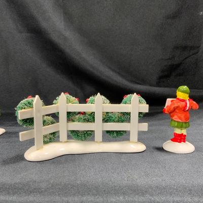 Lot 73 | Wreaths For Sale