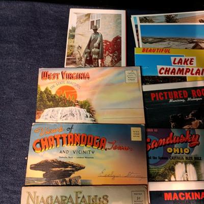 PACKS AND SINGLE POST CARDS