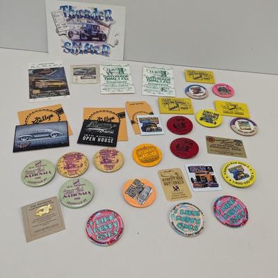 Hot Rod Button Pins - Rallye Metal Plaques - Stadium Tickets