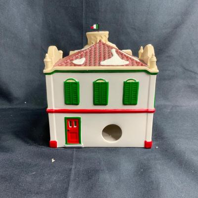 Lot 98 | Pisa Pizza