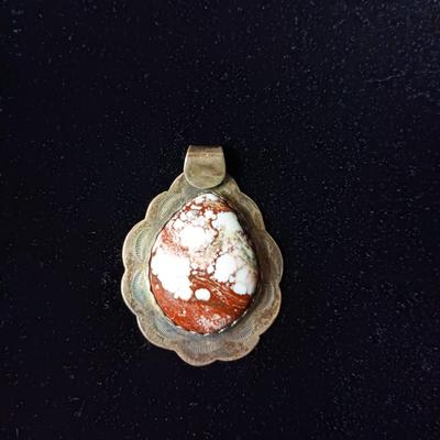 NATIVE AMERICAN MADE WILD HORSE JASPER SET IN STERLING SILVER PENDANT