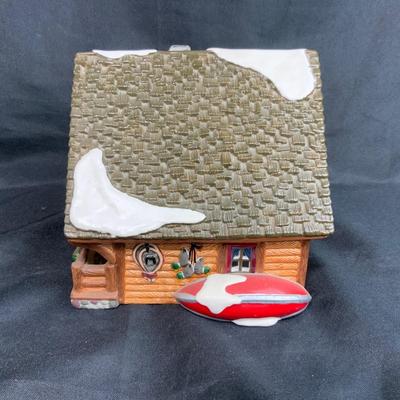 Lot 113 | Hunting Lodge