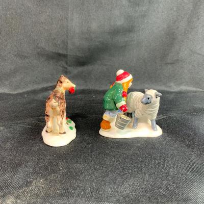 Lot 114 | Christmas at the Farm