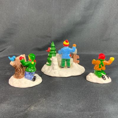 Lot 115 | Snowball Fort