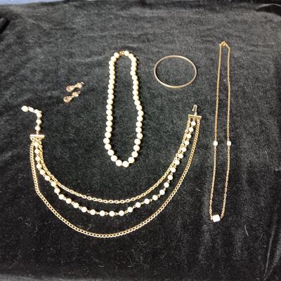 GOLD-TONE AND FAUX PEARL COSTUME JEWELRY