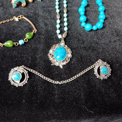 TEAL TONED COSTUME JEWELRY