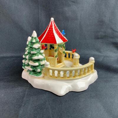 Lot 126 | Village Gazebo