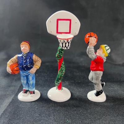 Lot 147 | Holiday Hoops