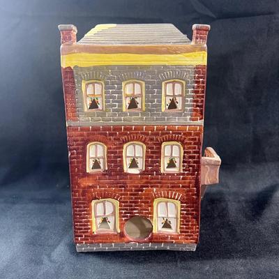 Lot 155 | Grocery - 1984