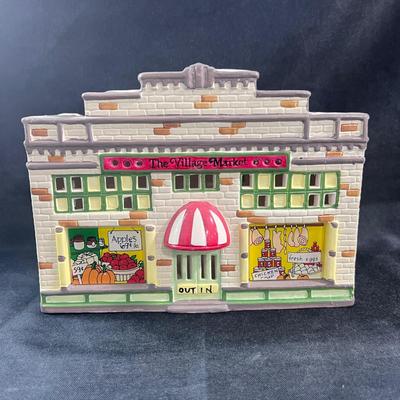 Lot 156 | Village Market