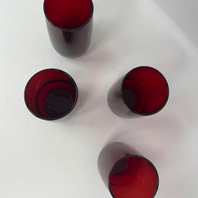 Holiday Red Ruby Pitcher & Four 5” Tumblers