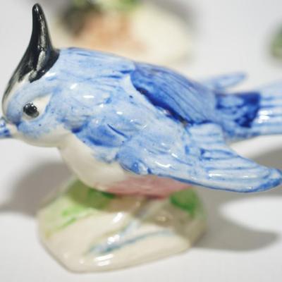 GROUPING OF FOUR CERAMIC AND HAND PAINTED STANGLE BIRDS