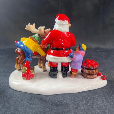Lot 171 | Santa Comes to Town 1999