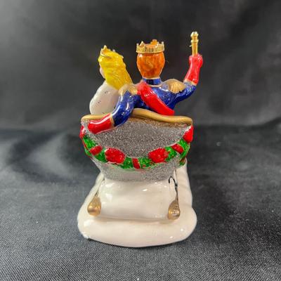 Lot 174 | Snow Carnival King & Queen