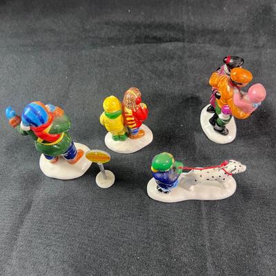 Lot 183 | Combined Accessory Sets