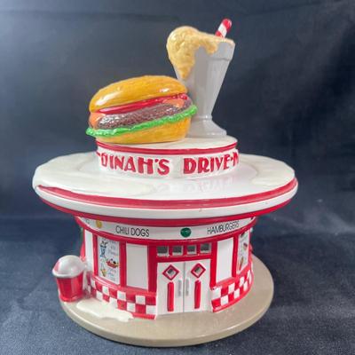Lot 186 | Dinah’s Drive-In