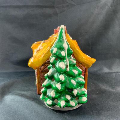Lot 192 | English Cottage - 1982