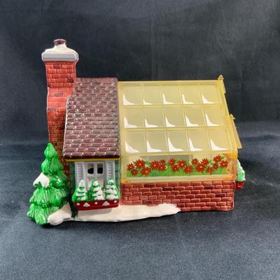 Lot 198 | Village Greenhouse