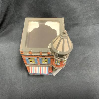 Lot 222 | Corner Cafe