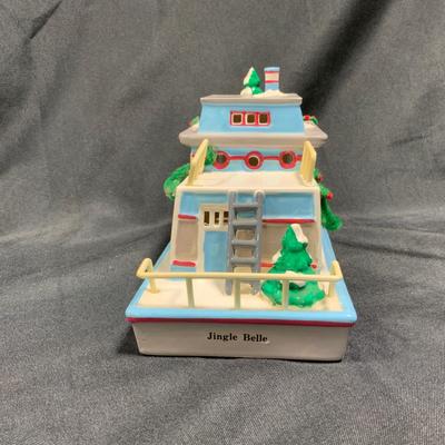 Lot 238 | The Jingle Belle Houseboat