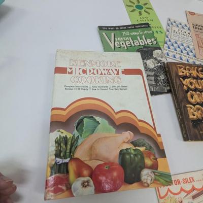 Vintage Recipe & Kitchen Pamphlets