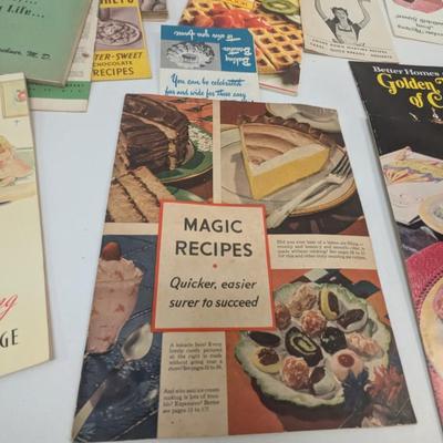 Vintage Recipe & Kitchen Pamphlets