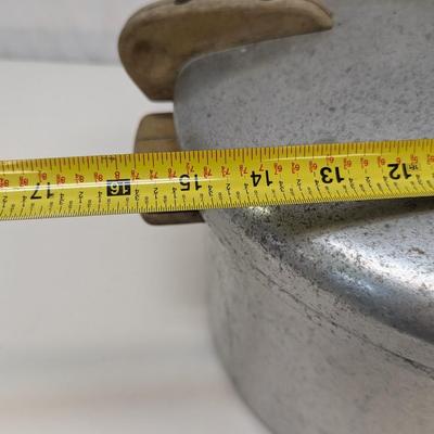 Vintage National Pressure Cooker No. 7