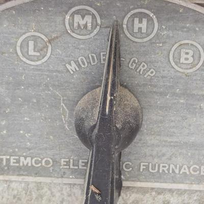 Antique TEMCO Electric Furnace
