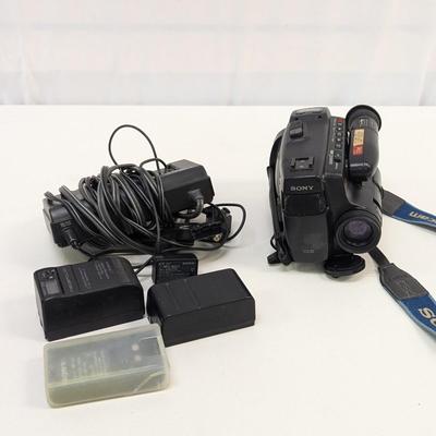 SONY Video 8 Handycam Video Camera Recorder CCD-TR6