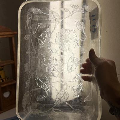 Vintage beautiful glass baking dishes, pretty flowers