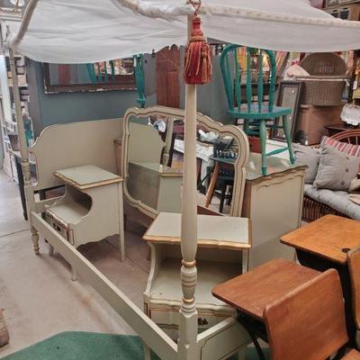 French Provincial 4 poster canopy full size bed and nighstands 