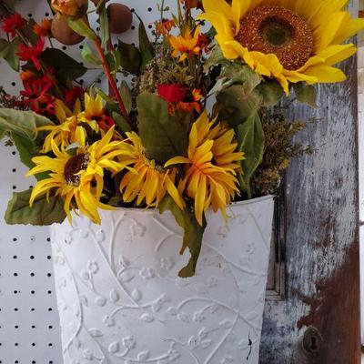 Fall FLoral wall hanging 