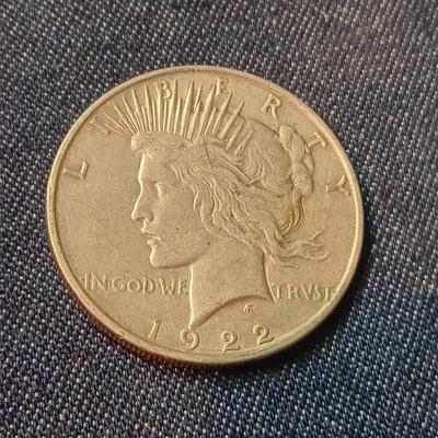 1922 PEACE SILVER DOLLAR