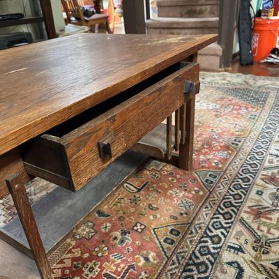 Arts & Craft Style Coffee Table (LR-DZ)