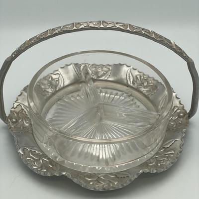 Rose wall pocket with rose embossed serving dish