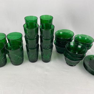 Anchor Hocking “Sandwich Pattern” 1976 Forest Green